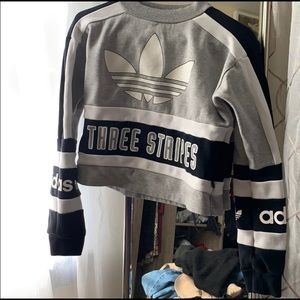 Adidas Three Stripes Trefoil Cropped Sweatshirt